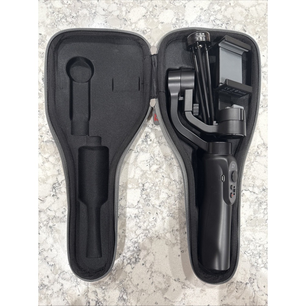 Zhiyun Smooth-Q 3-Axis Smartphone Gimbal with Hard Case Tested